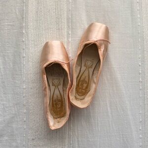 Freed of London Classic Professional 90 Pointe Shoes Size 5 1/2